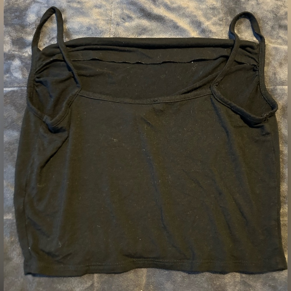 A black top from Forever 21💕